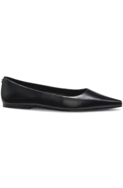 Ballerinas aus Leder mit spitzer Kappe