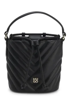Beuteltasche aus gestepptem Kunstleder mit Stack-Logo