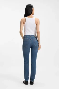Blaue Slim-Fit Jeans aus Soft-Motion-Denim