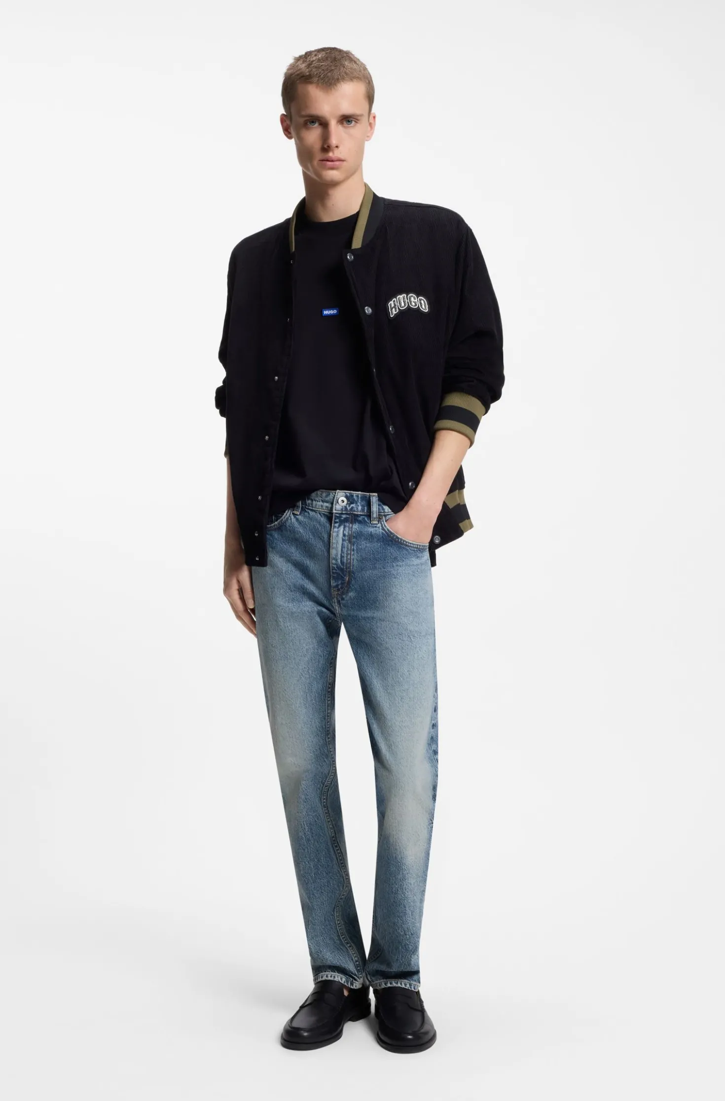 Blaue Slim-Fit Jeans aus Stretch-Denim mit Stone-washed-Finish