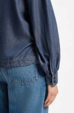 Bluse in Denim-Optik mit Schal-Detail