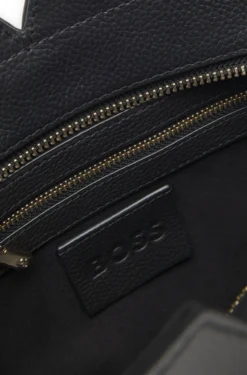 BOSS Revers kleine Tote Bag aus Leder mit Gürtel-Detail