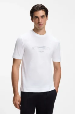 BOSS x ASTON MARTIN T-Shirt aus Baumwolle mit Auto-Grafik