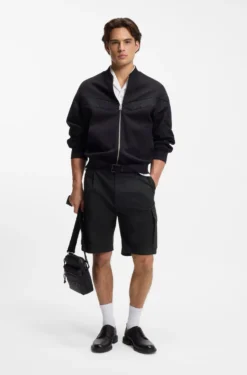 Cargo-Shorts aus Stretch-Baumwolle mit Bundfalten vorn