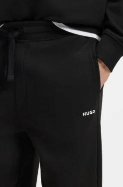 Casual-Hose aus Baumwolle mit elastischen Bündchen