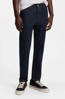 Dunkelblaue Tapered-Fit Jeans aus Stretch-Denim