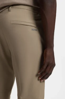 Funktionelle Slim-Fit Hose mit Vier-Wege-Stretch