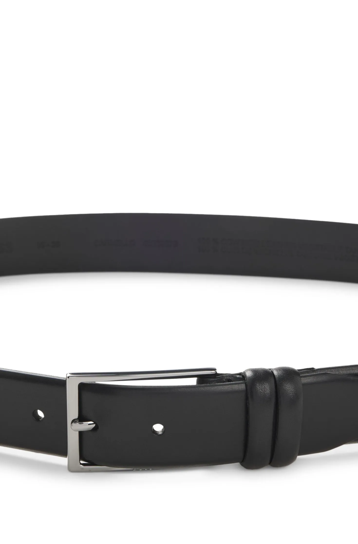 Gürtel aus pflanzlich gegerbtem Leder mit Metall-Details