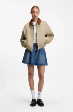 Jacke aus Stretch-Baumwolle mit Kontrastkragen aus Cord