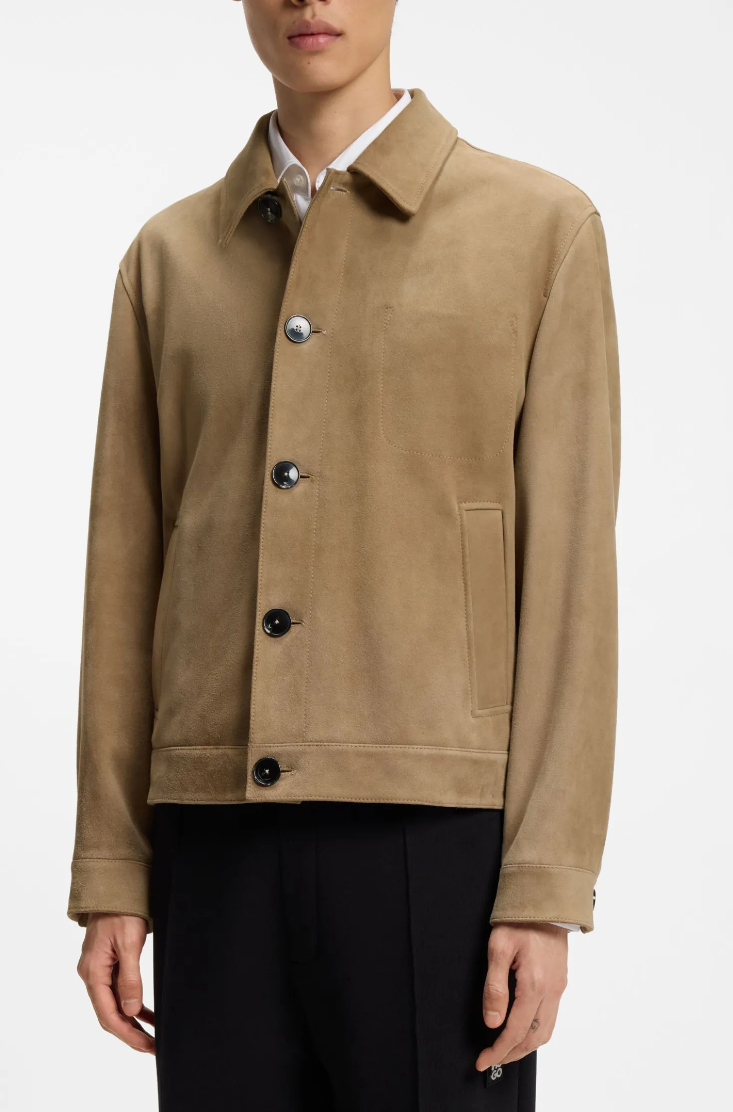 Jacke aus Veloursleder mit abgestepptem Detail an der Brusttasche
