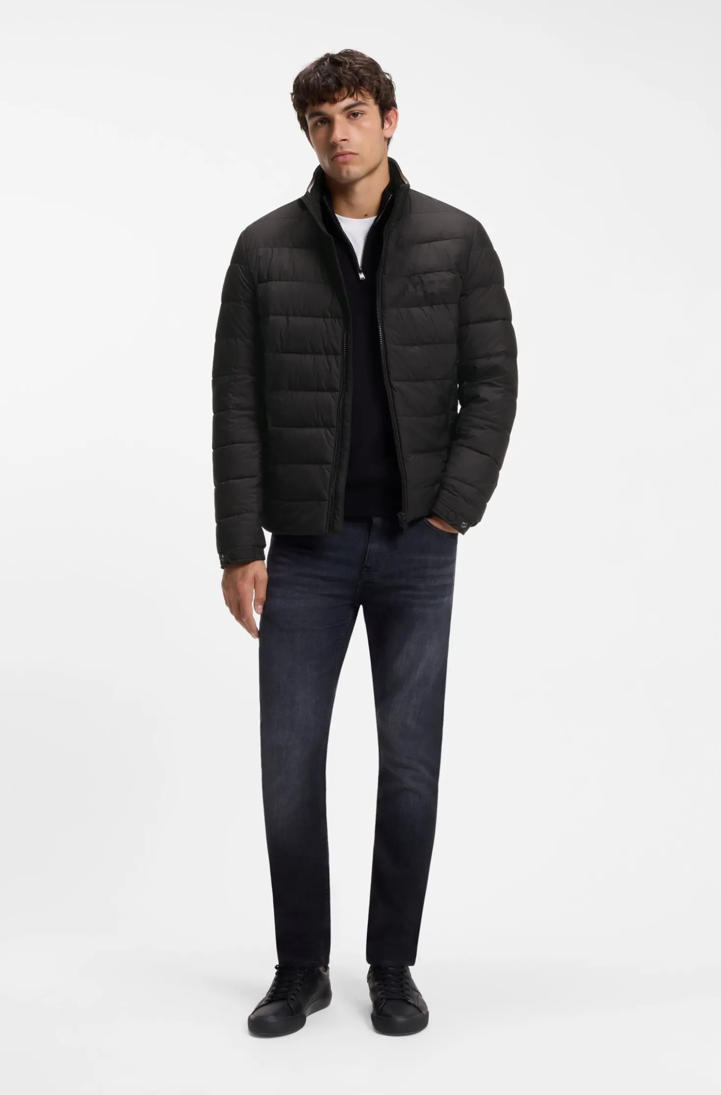 Klassische wattierte Jacke mit Reißverschluss