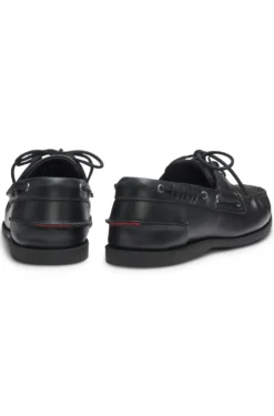 Leder-Bootsschuhe mit Schnürdetail