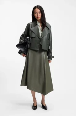 Lederjacke im Trenchcoat-Stil
