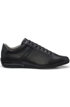 Ledersneakers mit geruchsneutralisierendem Innenfutter