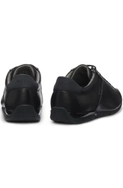 Ledersneakers mit geruchsneutralisierendem Innenfutter