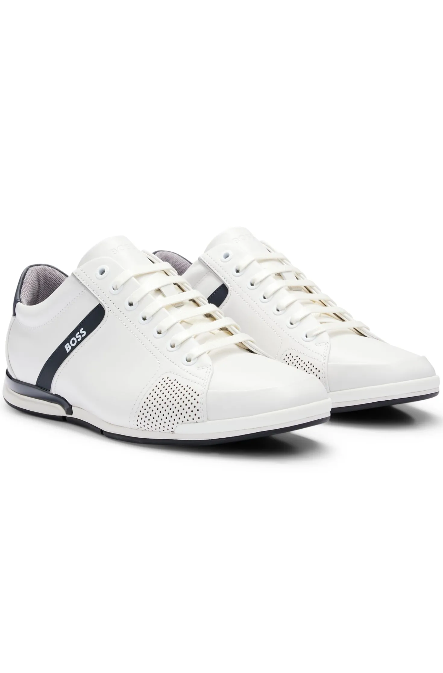 Ledersneakers mit geruchsneutralisierendem Innenfutter