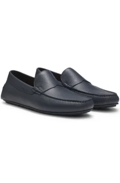 Loafer aus gewalktem Leder mit Profilsohle