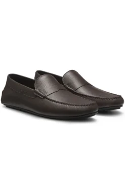 Loafer aus gewalktem Leder mit Profilsohle