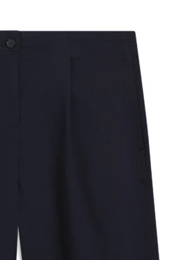 Loose-Fit Chino aus Stretch-Baumwolle mit Twill-Struktur