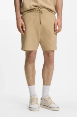 Loose-Fit Shorts aus Baumwoll-Mix mit Waffelstruktur