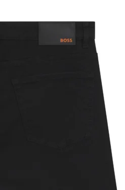 Maine Regular-Fit Jeans aus bequemem Stretch-Denim in Stay-Black