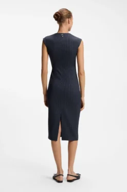 Midikleid mit Drapierung