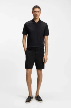 Modern-Fit Shorts aus Stretch-Baumwolle