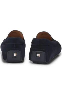 Mokassins aus Veloursleder mit Pennyloafer-Detail