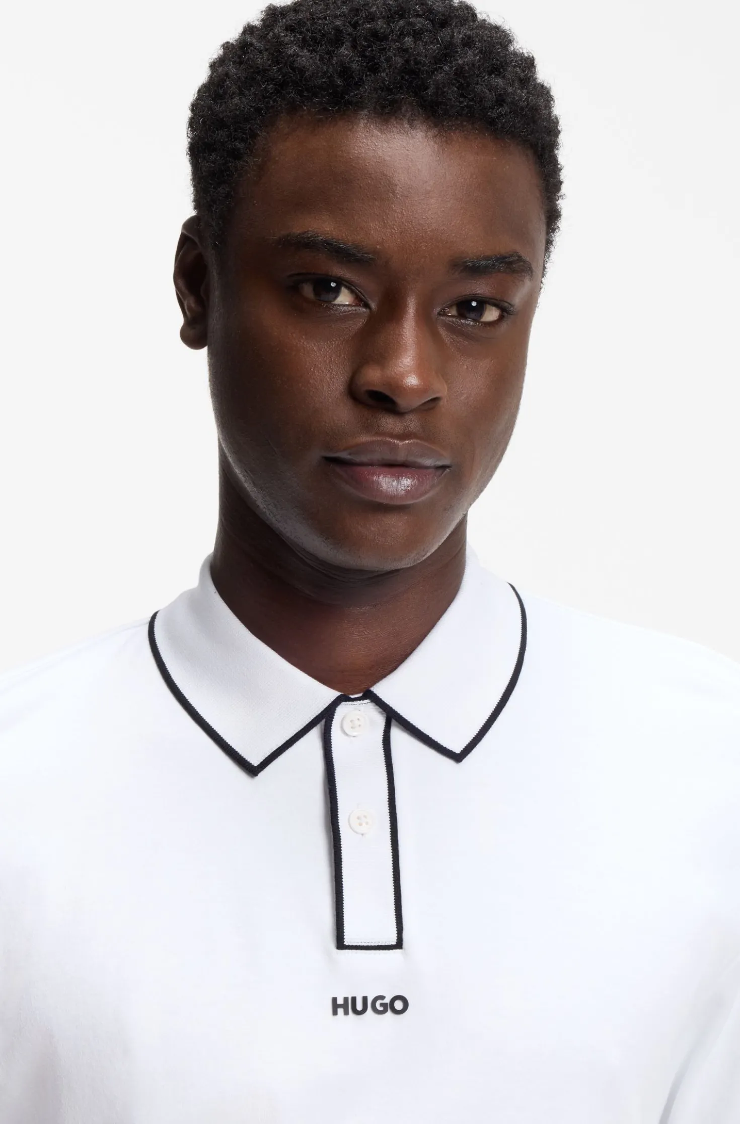 Poloshirt aus Baumwoll-Jersey mit Kontrastkanten