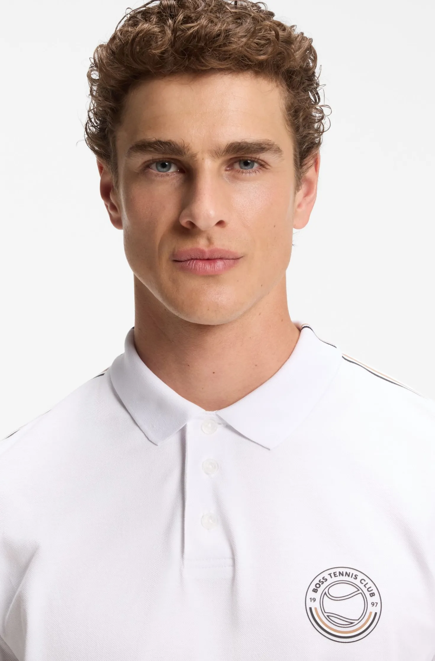 Poloshirt aus Stretch-Baumwolle mit tennisinspiriertem Logo