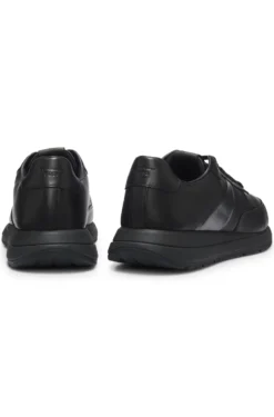 Porsche x BOSS Ledersneakers mit perforierten Details