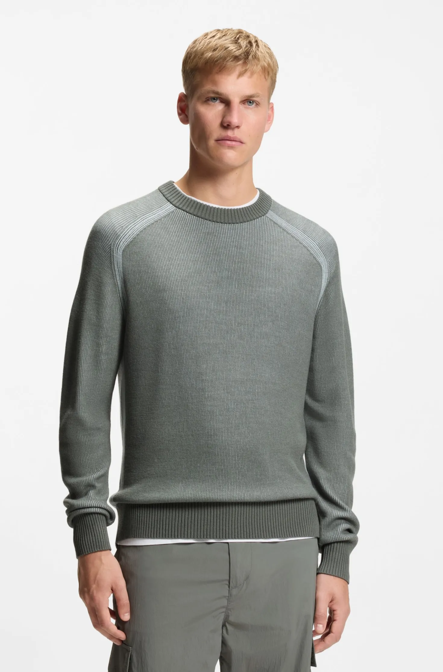 Pullover aus Woll-Mix mit Rippstrick
