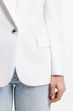 Regular-Fit Blazer mit Metallknopf