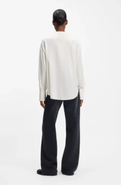 Regular-Fit Bluse aus sandgewaschener Seide mit verstellbaren Manschetten