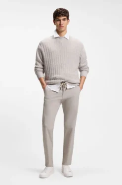 Regular-Fit Chino aus Popeline-Baumwoll-Mix