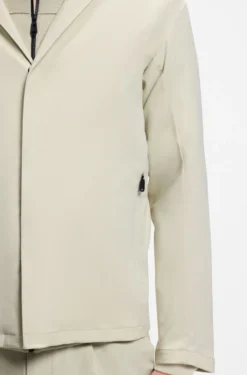 Regular-Fit Jacke aus wasserabweisendem Stretch-Gewebe