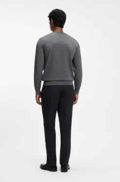 Regular-Fit Pullover aus Merinowolle