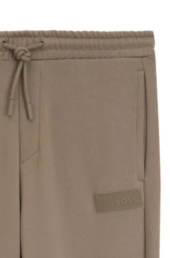 Relaxed-Fit Hose aus innovativem French Terry