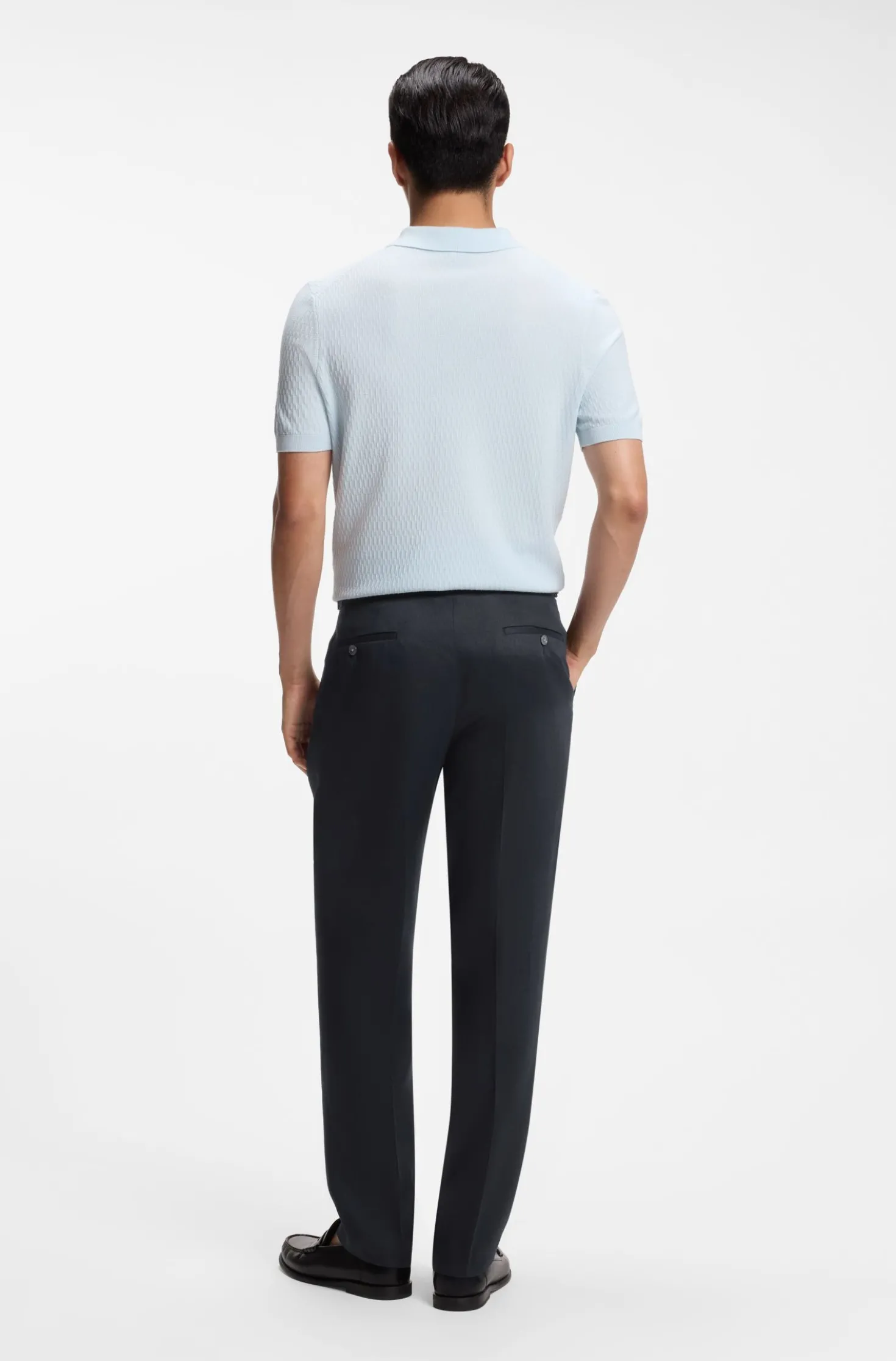 Relaxed-Fit Hose aus Leinen mit Bundfalten vorne