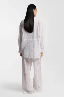 Relaxed-Fit Hose mit Blumenstickerei