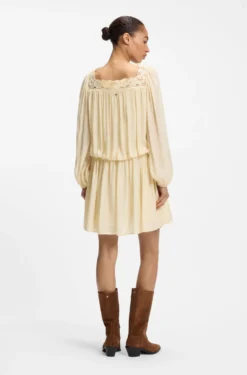 Relaxed-Fit Kleid aus Musselin mit besticktem Ausschnitt