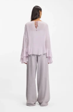 Relaxed-Fit Krepp-Bluse aus Seersucker-Georgette mit Rüschen