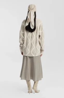 Relaxed-Fit Pullover aus Schurwolle Aran-Strickmuster