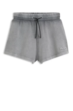 Relaxed-Fit Shorts aus Baumwoll-Terry mit geprägtem Logo