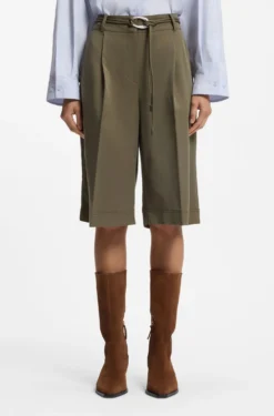 Relaxed-Fit Shorts mit Schnallengürtel