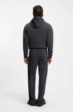 Relaxed geschnittene Jogginghose mit Biesenfalten