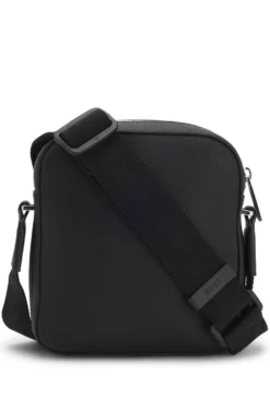 Reporter-Tasche aus genarbtem Kunstleder mit Signature-Stripe-Details