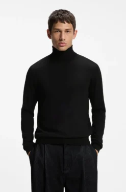 Rollkragenpullover aus Merinowolle mit Logo-Stickerei