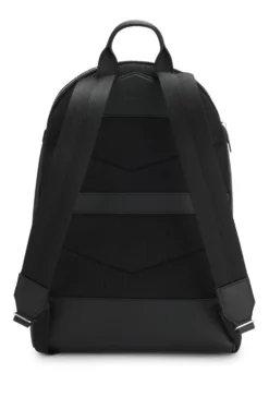 Rucksack aus genarbtem italienischem Leder mit geprägtem Logo