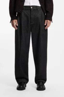 Schwarze Relaxed-Fit Jeans aus schwerem Denim